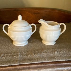 Wedgwood Edme Cream and Sugar Set
